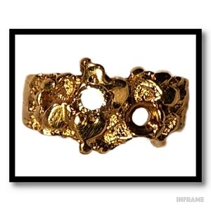 14K Gold Nugget Vintage Ring with Inset Diamond